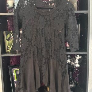 Lily Black Lace Tunic Top